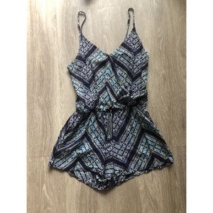 Evereve navy blue romper